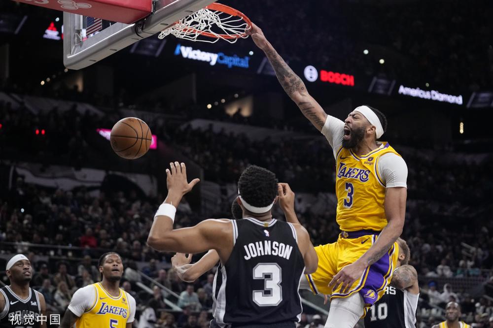 这位裁判凭 这位裁判凭