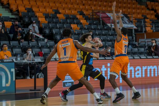 将中联推向 将中联推向